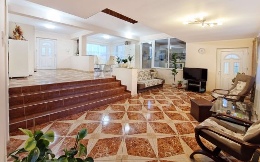 Vila spatioasa | Garaj | Teren generos | Comision 0%